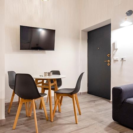 Castelli'S Apartments Campo 10 Genoa Luaran gambar