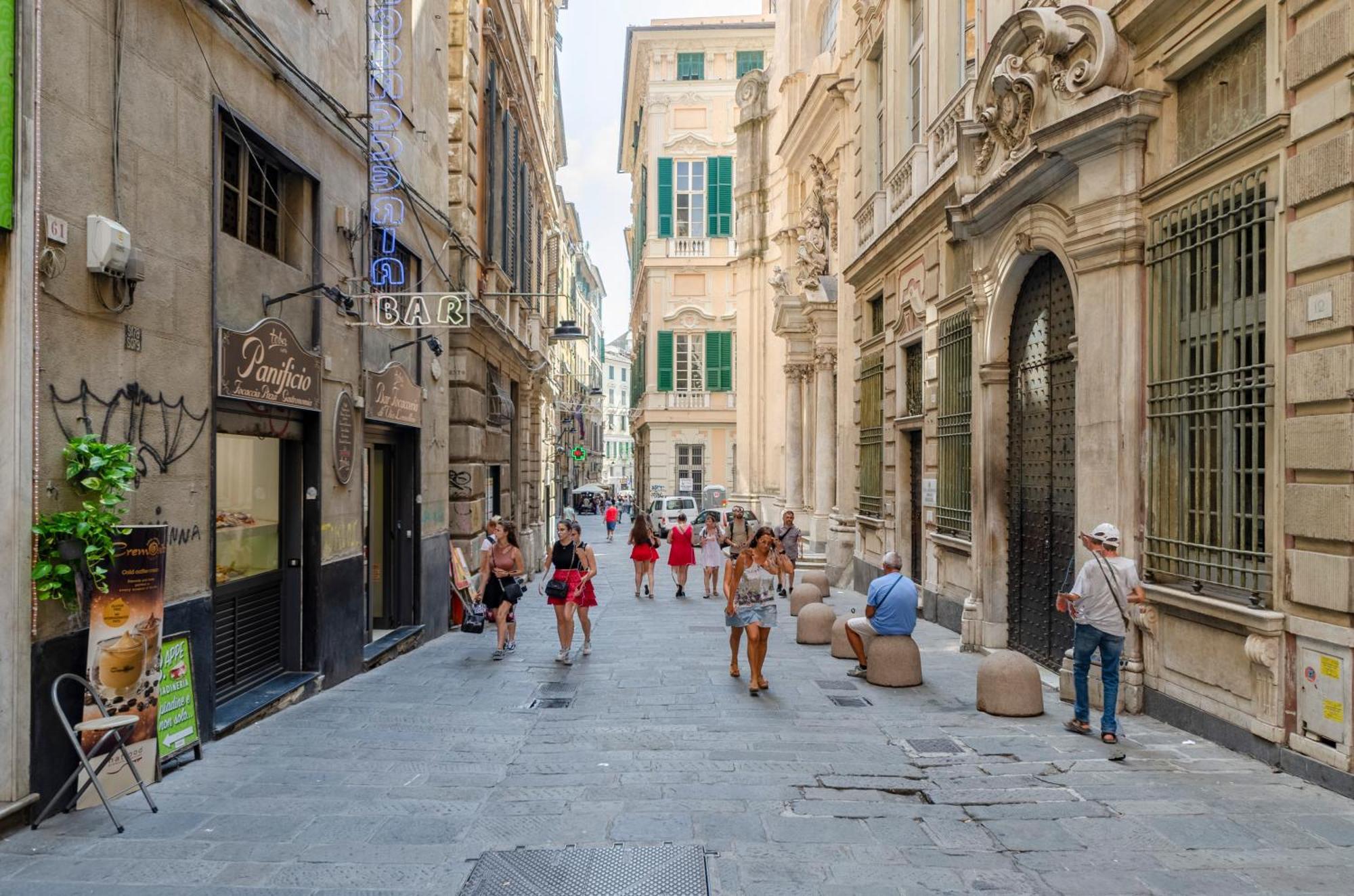 Castelli'S Apartments Campo 10 Genoa Luaran gambar