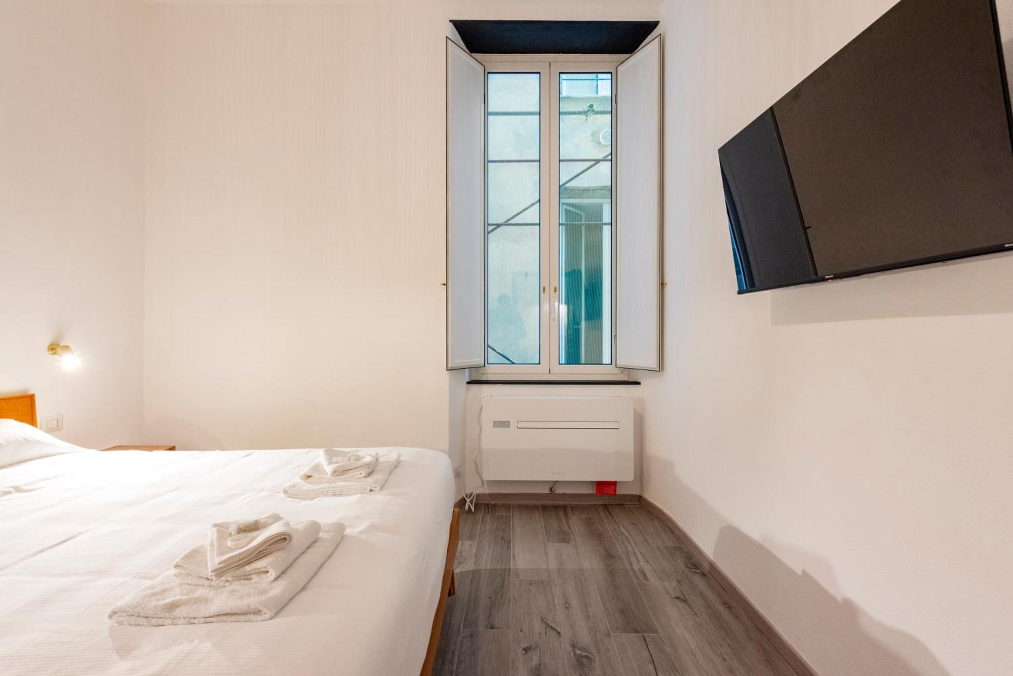 Castelli'S Apartments Campo 10 Genoa Luaran gambar